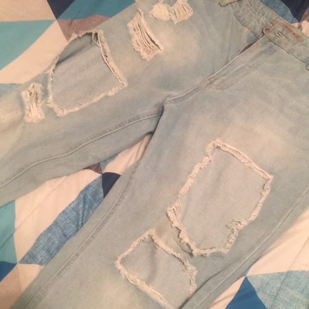 Plus size Ripped Denim jeans Boyfriend jeans